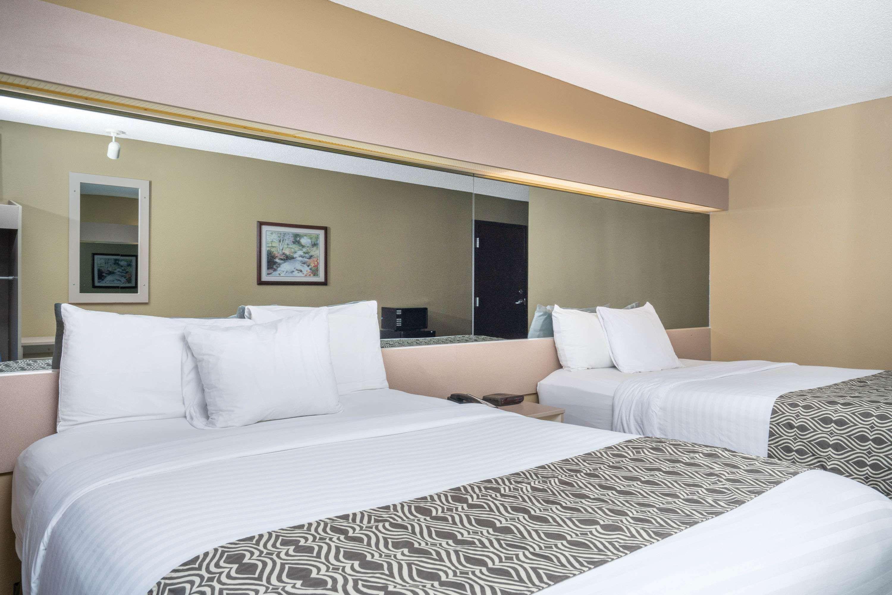 Microtel Inn & Suites By Wyndham Eagan/St Paul מראה חיצוני תמונה