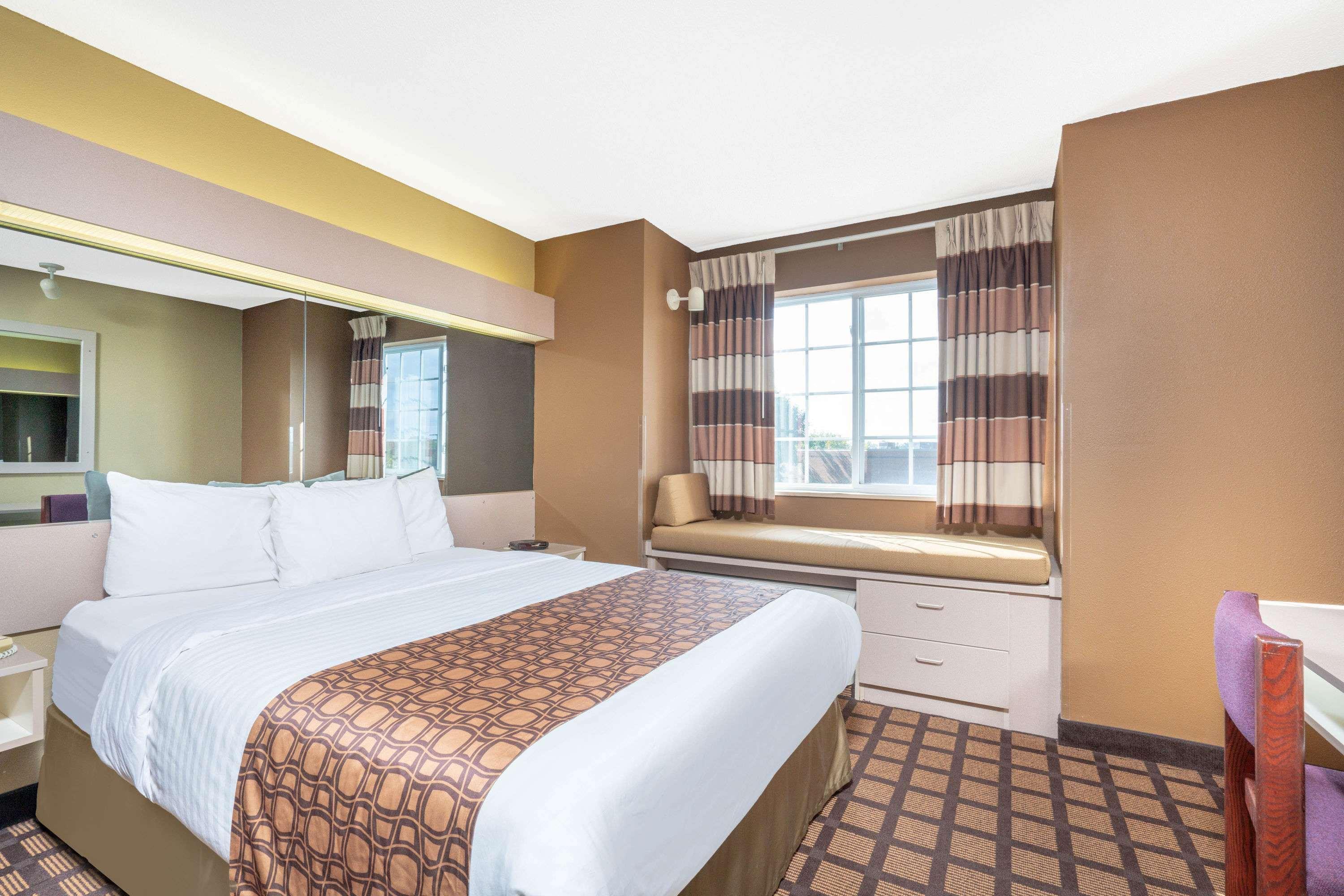 Microtel Inn & Suites By Wyndham Eagan/St Paul מראה חיצוני תמונה