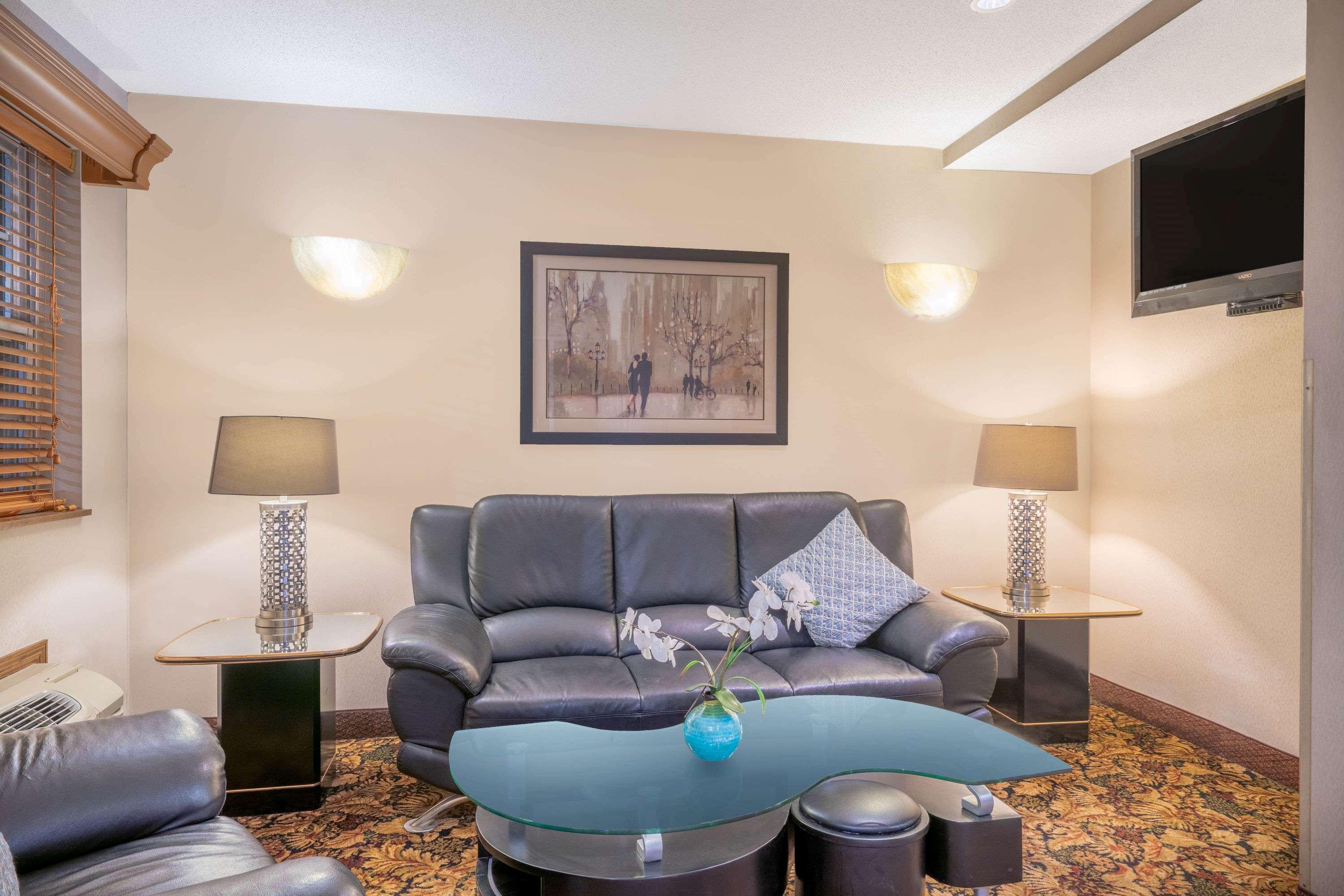 Microtel Inn & Suites By Wyndham Eagan/St Paul מראה חיצוני תמונה