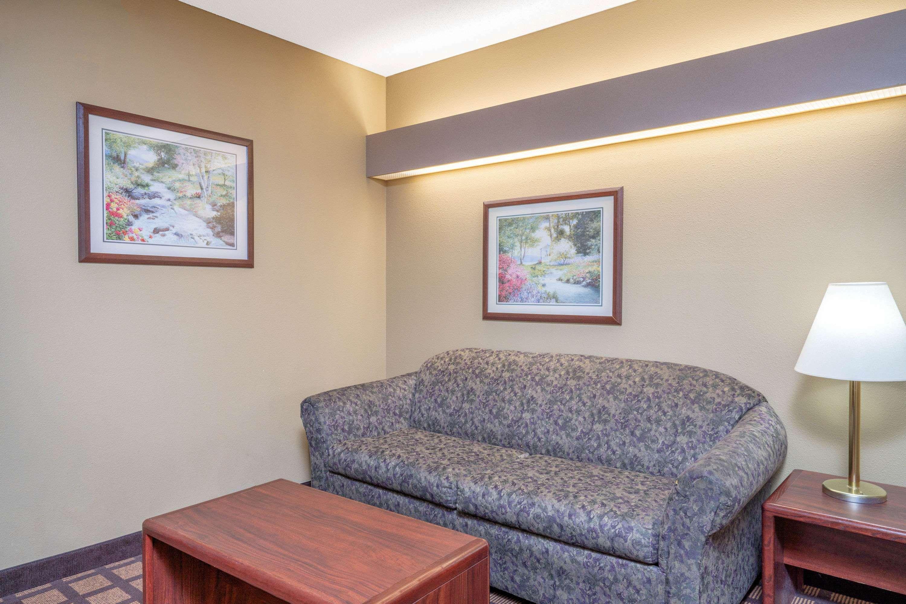 Microtel Inn & Suites By Wyndham Eagan/St Paul מראה חיצוני תמונה