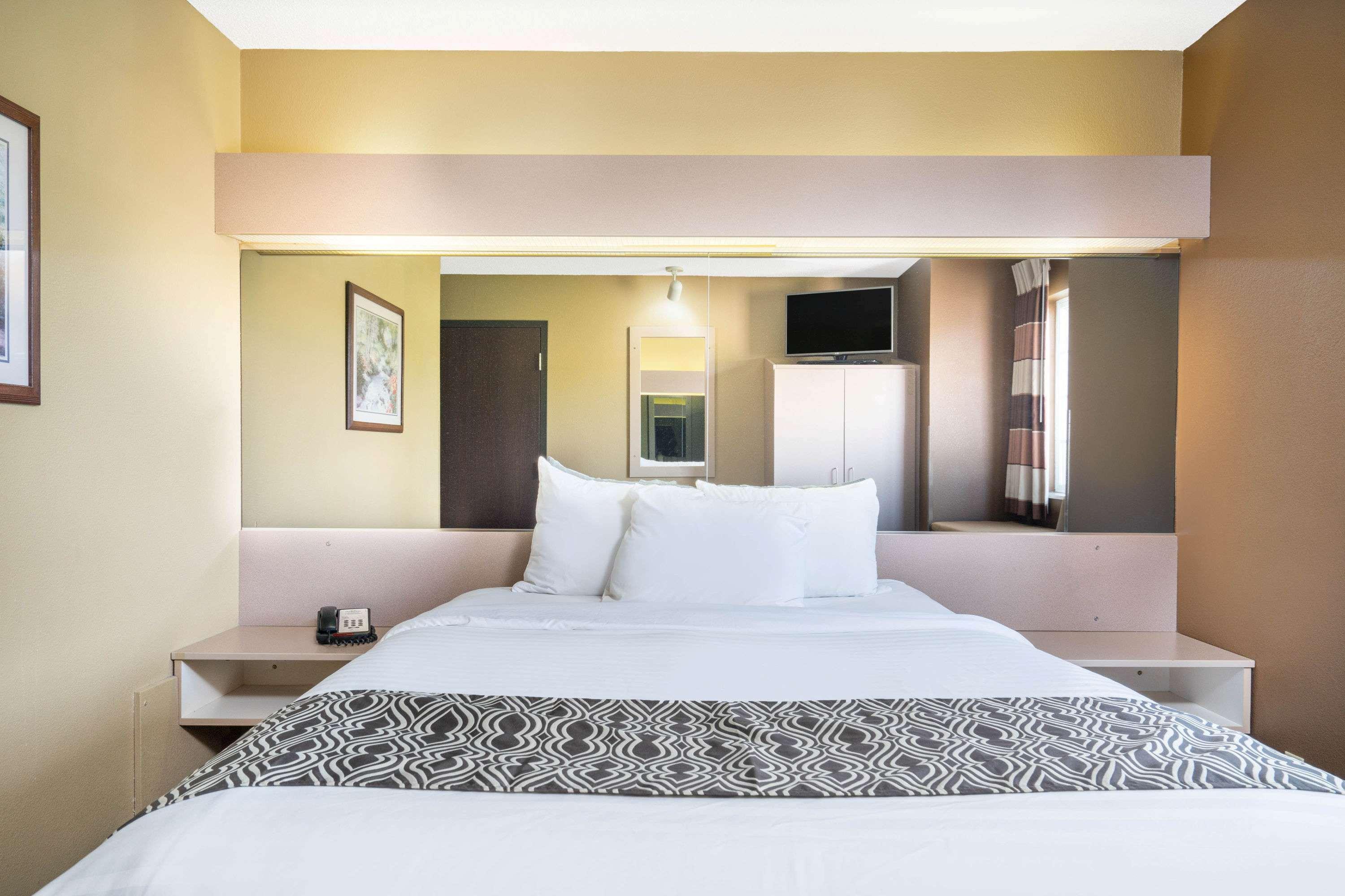 Microtel Inn & Suites By Wyndham Eagan/St Paul מראה חיצוני תמונה