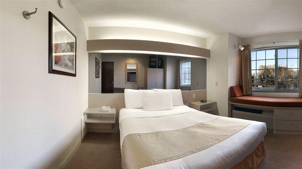 Microtel Inn & Suites By Wyndham Eagan/St Paul מראה חיצוני תמונה